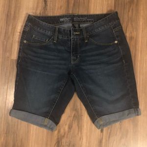 Mossimo Denim Mid Rise Bermuda Shorts SZ 2